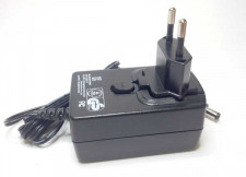 Lichtnet stekker adapter 12volt-2,5Amp