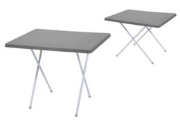 Tafel met kunststof blad en stalen frame 60x79x50/62cm.