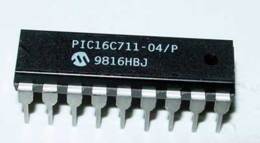 PIC 16C711-04-P, microcontroller
