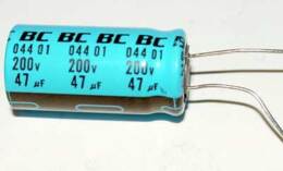 Elco 47uF / 200Volt
