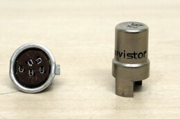7586 Nuvistor