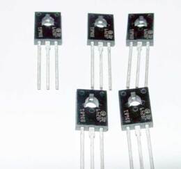 BD681 Darlington transistors, NPN, 5 stuks.