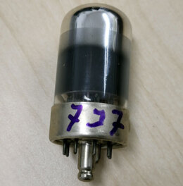 7J7