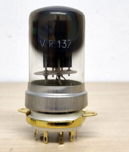 VR137-EC52
