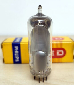 UM80 PHILIPS