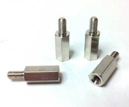 Afstandbussen, messing, M3 4 stuks. 10 0f 20mm