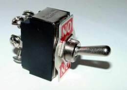 Schakelaar, toggle, 10Amp., 2 x om