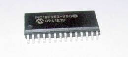 PIC18F252-I/SO MCU SMD